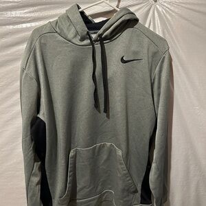 Nike Therma-Fit Hoodie in Gray and Black